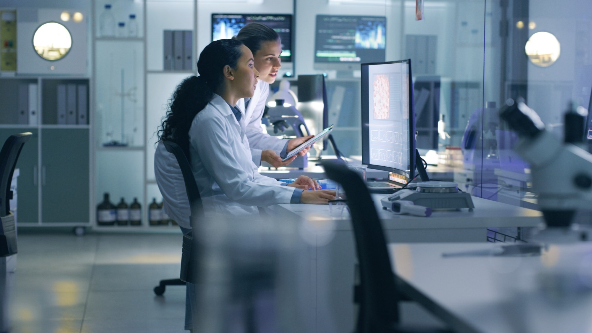 Main-Image-Clinical-Informatics-Benefits-Plans